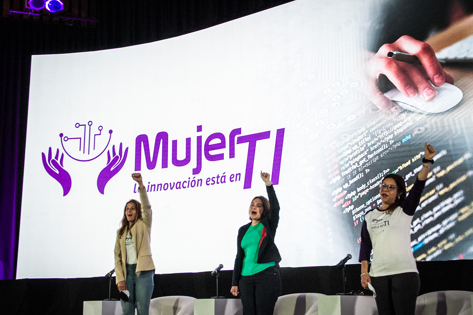 Venezuela supera el promedio mundial de mujeres investigadoras en las áreas de tecnologías de la información y la comunicación