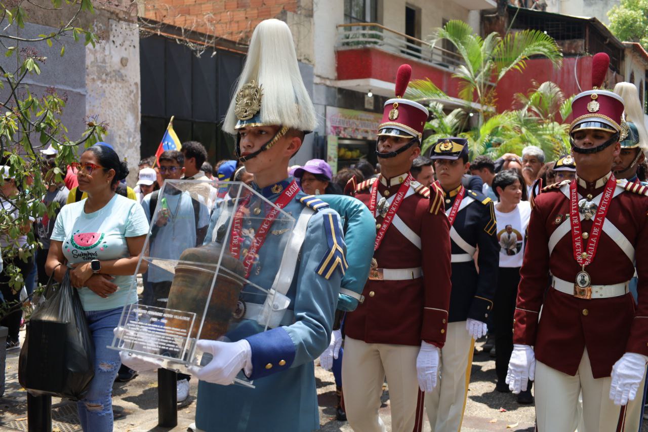Sector científico celebra traslado de los restos del Dr. Humberto Fernández-Morán al Panteón Nacional