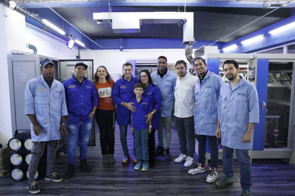 Gobierno Bolivariano promueve alianzas para fortalecer motor productivo del país