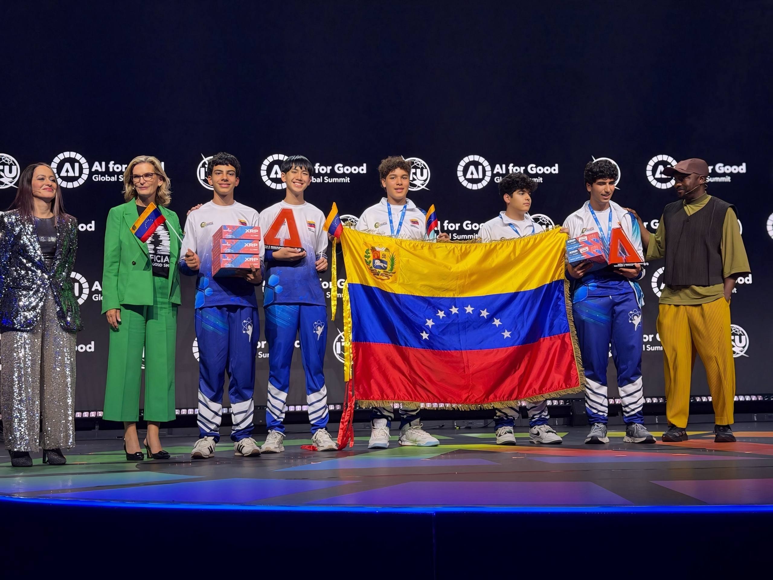 Semilleros Científicos de Venezuela conquistan dos medallas de oro en el mundial de robótica en Suiza